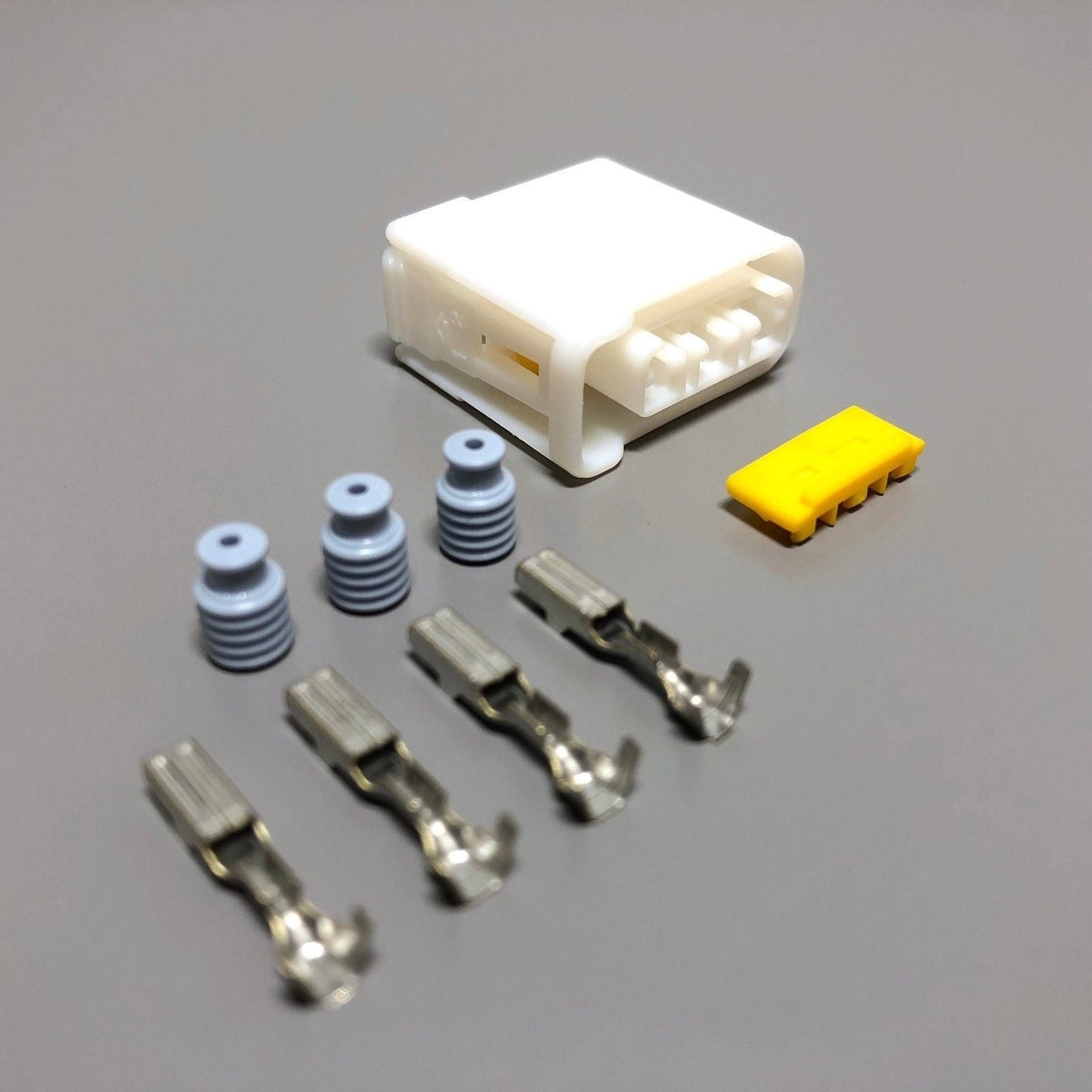 Subaru Impreza WRX STI 3-Pin White Ignition Coil Pack Connector Plug EJ20 EJ25