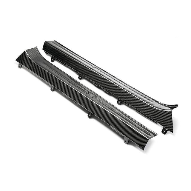 Seibon OEM-Style Carbon Fiber Door Sill Plates (Pair) | 2009-2018 Nissan GT-R R35 (DS0910NSGTR)