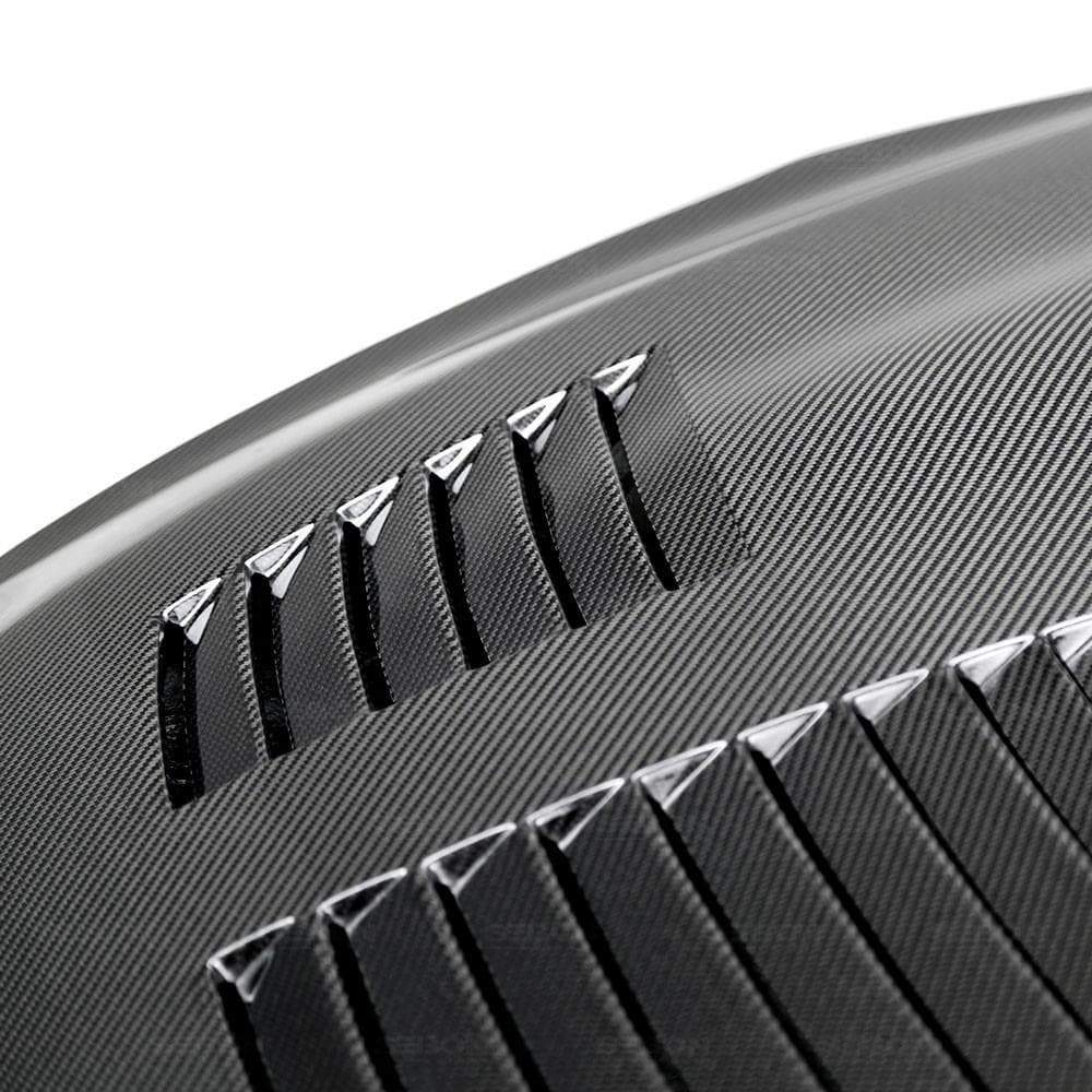 Seibon GT-Style Carbon Fiber Hood | 2009-2016 Nissan GT-R R35 (HD0910NSGTR-GT)