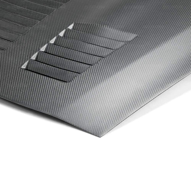 Seibon GT-Style Dry Carbon Fiber Hood | 2009-2016 Nissan GT-R R35 (HD0910NSGTR-GT-DRY)