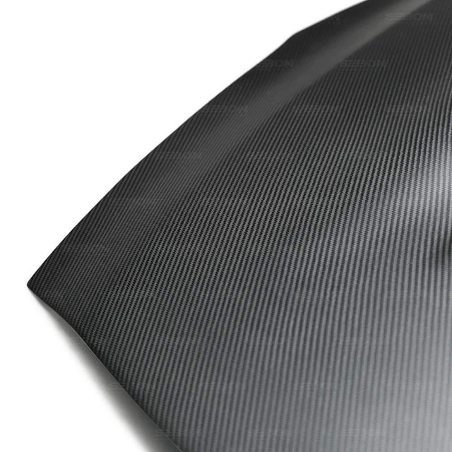 Seibon VSII-Style Dry Carbon Fiber Hood | 2009-2016 Nissan GT-R R35 (HD0910NSGTR-VSII-DRY)