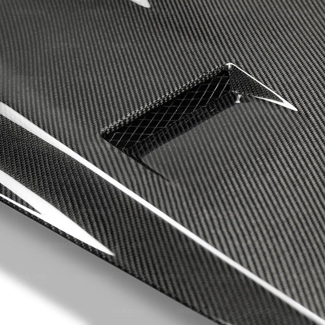 Seibon GTII-Style Carbon Fiber Hood | 2017-2018 Nissan GT-R (HD17NSGTR-GTII)