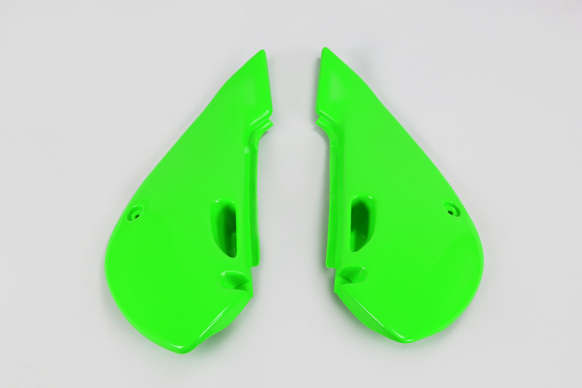 UFO PLAST SIDE PANELS - GREEN - KAWASAKI KA03734-026