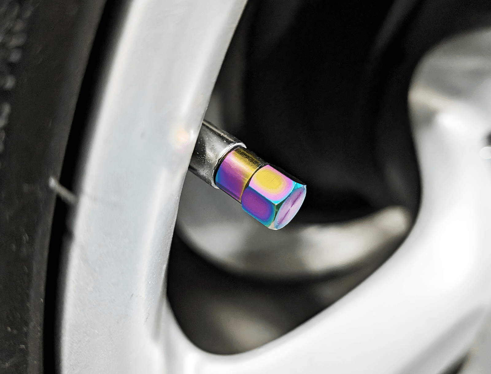 Titanium Tire Cap Set, Universal for Valve Stem Caps on Cars & Bikes, Grade-5 Titanium