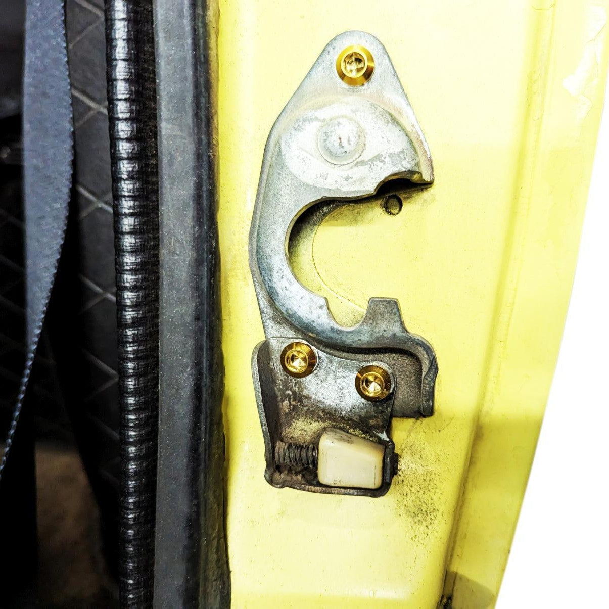 ZSPEC Dress Up Bolts® Fastener Kit, Door Jams Area for Datsun 240/260/280z S30, Titanium