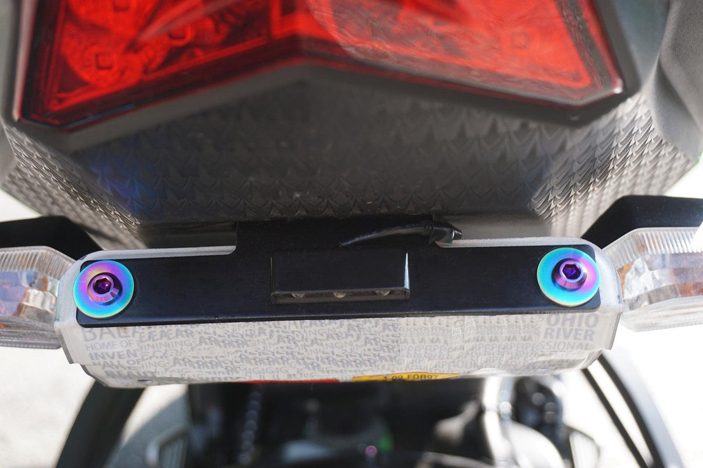 ZSPEC Titanium Fastener Kit for the Kawasaki Ninja 636 ZX6R Rear License Plate