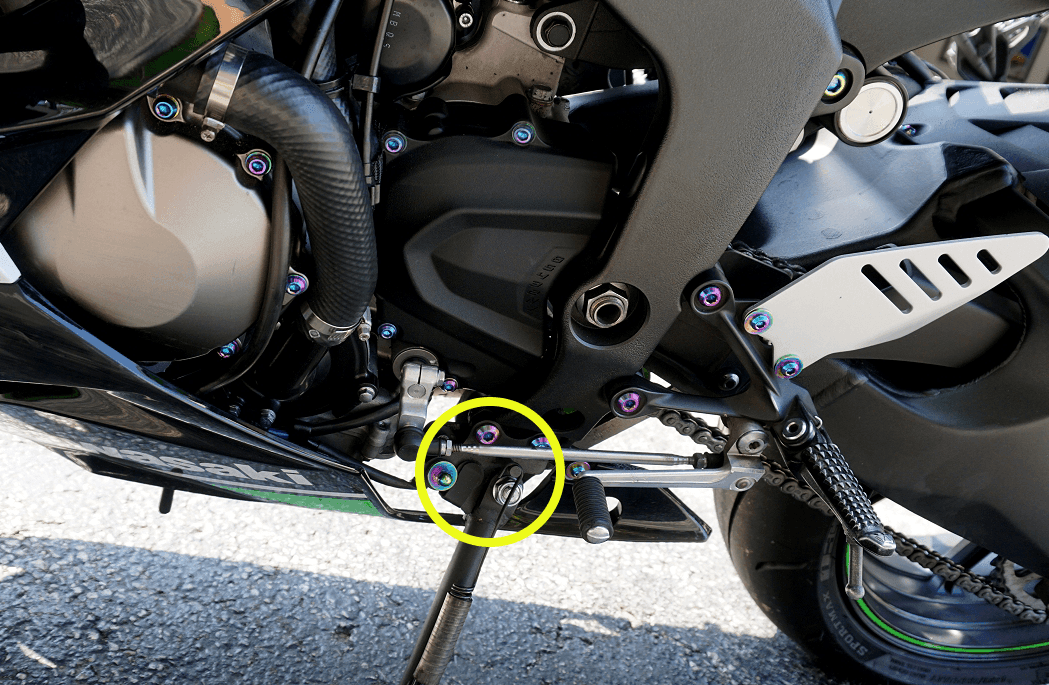 ZSPEC Titanium Fasteners for the Kawasaki Ninja 636 ZX6R Kick-Stand